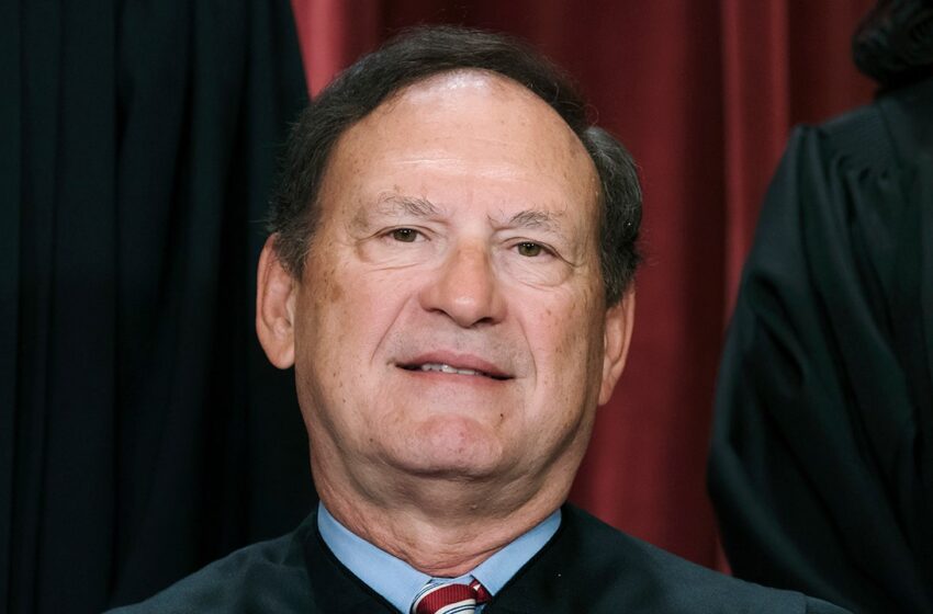  Justice Alito questions whether presidents will have to fear ‘bitter political opponent’ throwing them in jail
